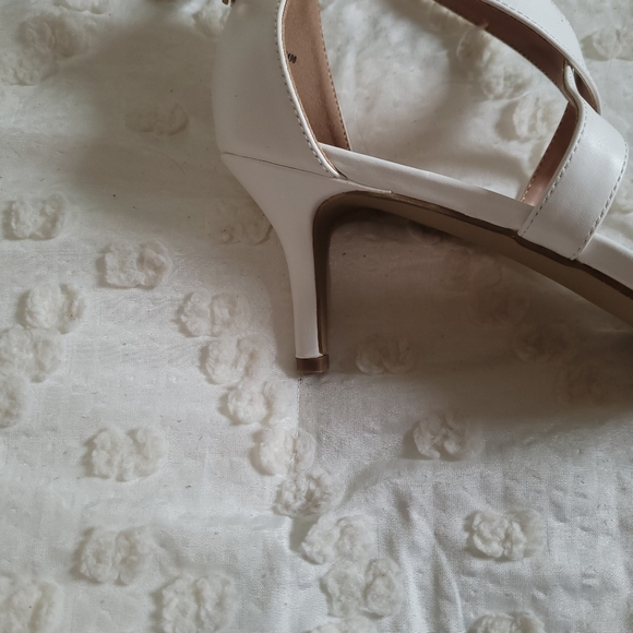 Journey + Crew Wedding Shoes - Picture 4 of 7